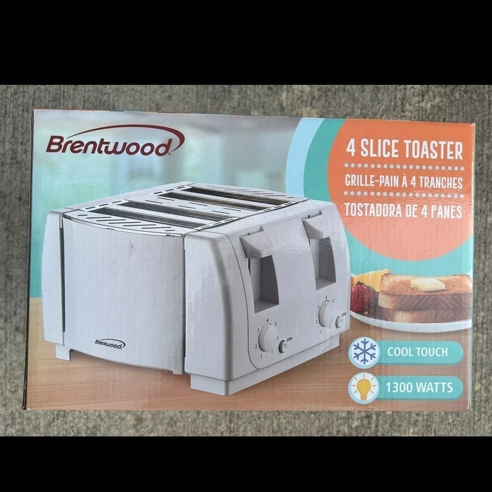 NEW Brentwood Electric Toaster Cool Touch, 4-Slice, White, Brand New In Box
